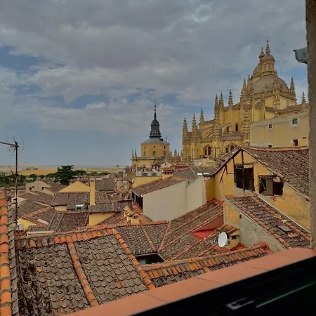 Apartment En Plaza Mayor De *